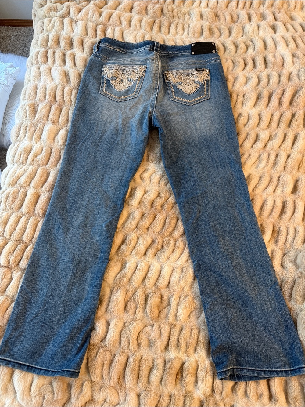Seven7 Light Blue Boot Cut Jeans w/Crystal Embroidered Back & Front Pockets 14